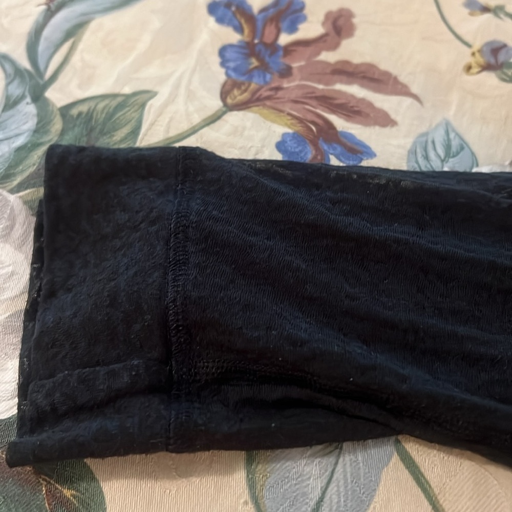 Prana scoop neck 3/4?length sleeve sheer tee - Picture 2 of 2